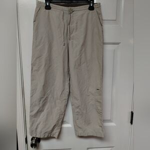 Columbia  Light Tan Drawstring Capris.  Sz S